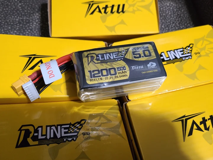 Tattu 6S 1200mAh R-Line 5 by FlyHighFPV