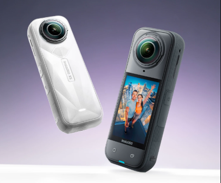 Insta360 X5
